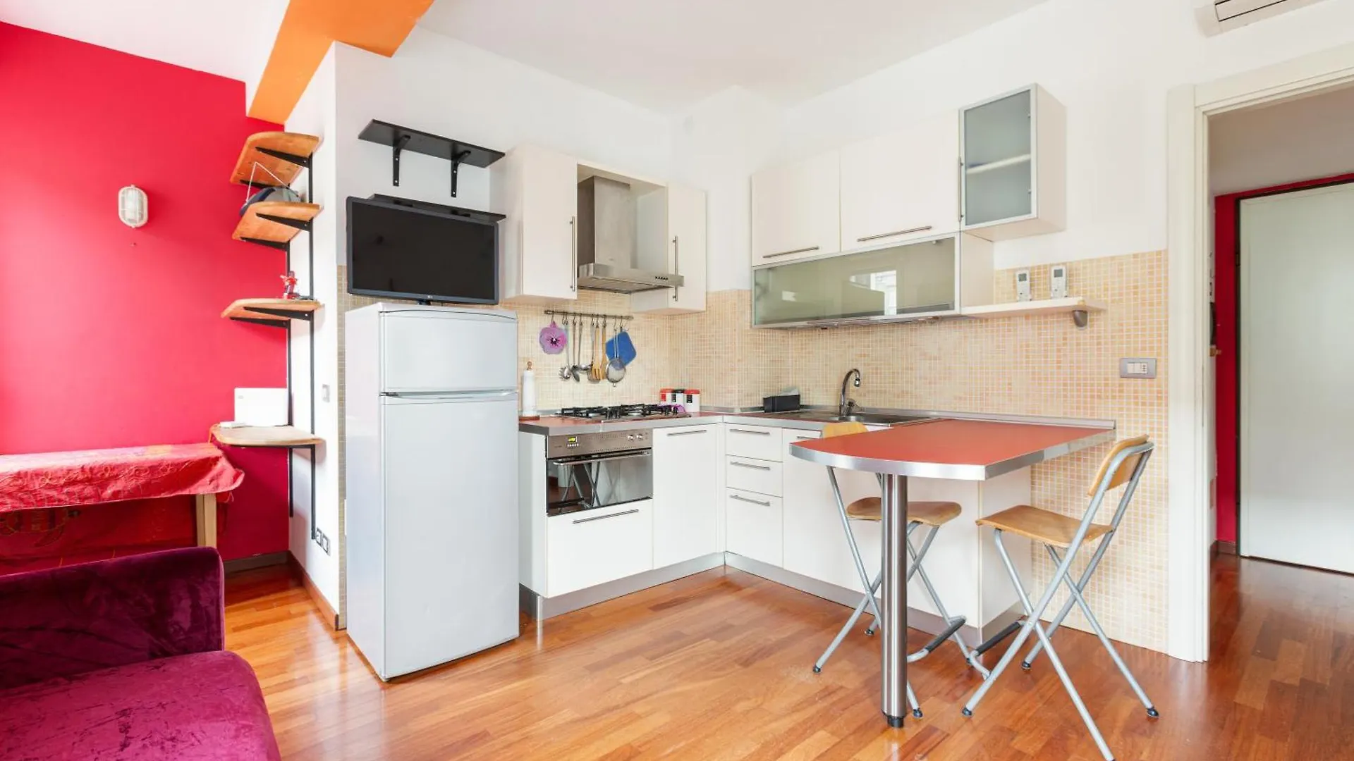 Zara Cozy Apt With Balcony - 250M From M5 Istria Milan Apartment